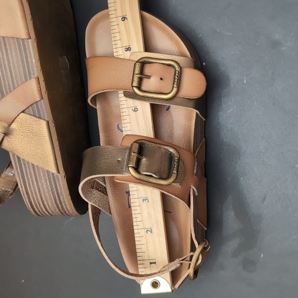 Blow Fish Malibu Munich Brown Woman's Sandals,Size 6. - Picture 9 of 9